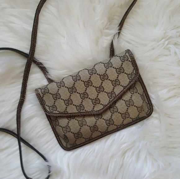gucci envelope crossbody